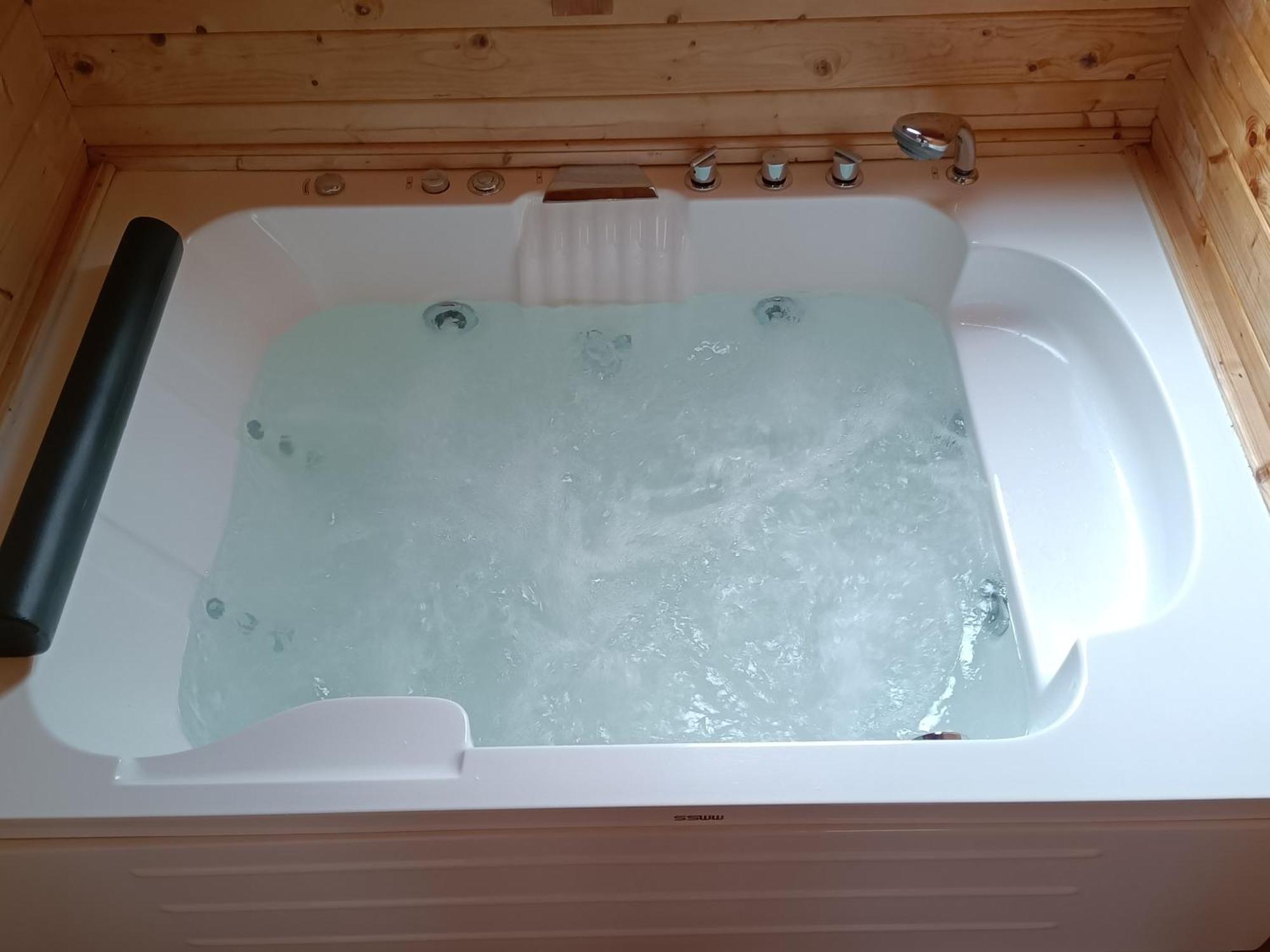 La Dehesilla De Toledo Escapada Romantica Jacuzzi Sillon Tantrico Cobisa Zewnętrze zdjęcie