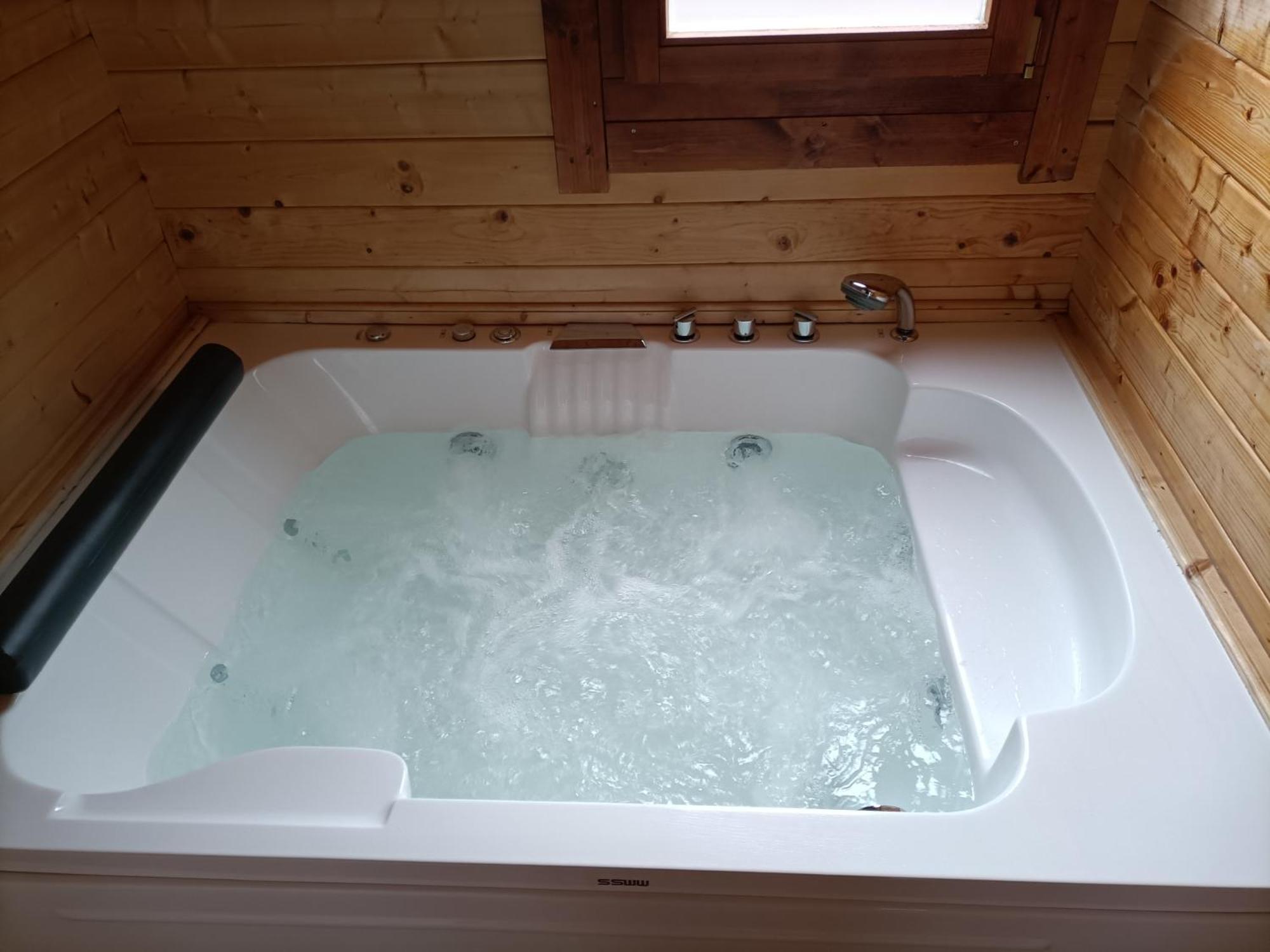 La Dehesilla De Toledo Escapada Romantica Jacuzzi Sillon Tantrico Cobisa Zewnętrze zdjęcie